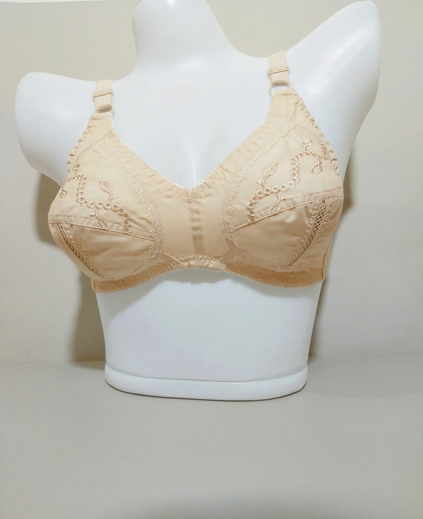 E-store signature Cotton Bra